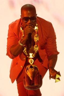 00kanyewestegyptian